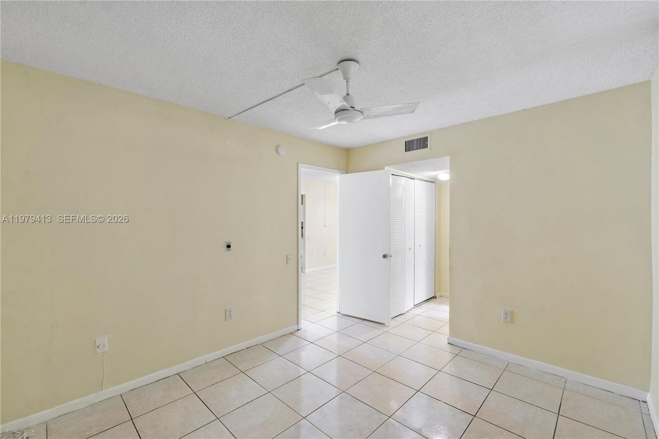 9091 Lime Bay Blvd , Unit 110, Tamarac, FL 33321 Photo