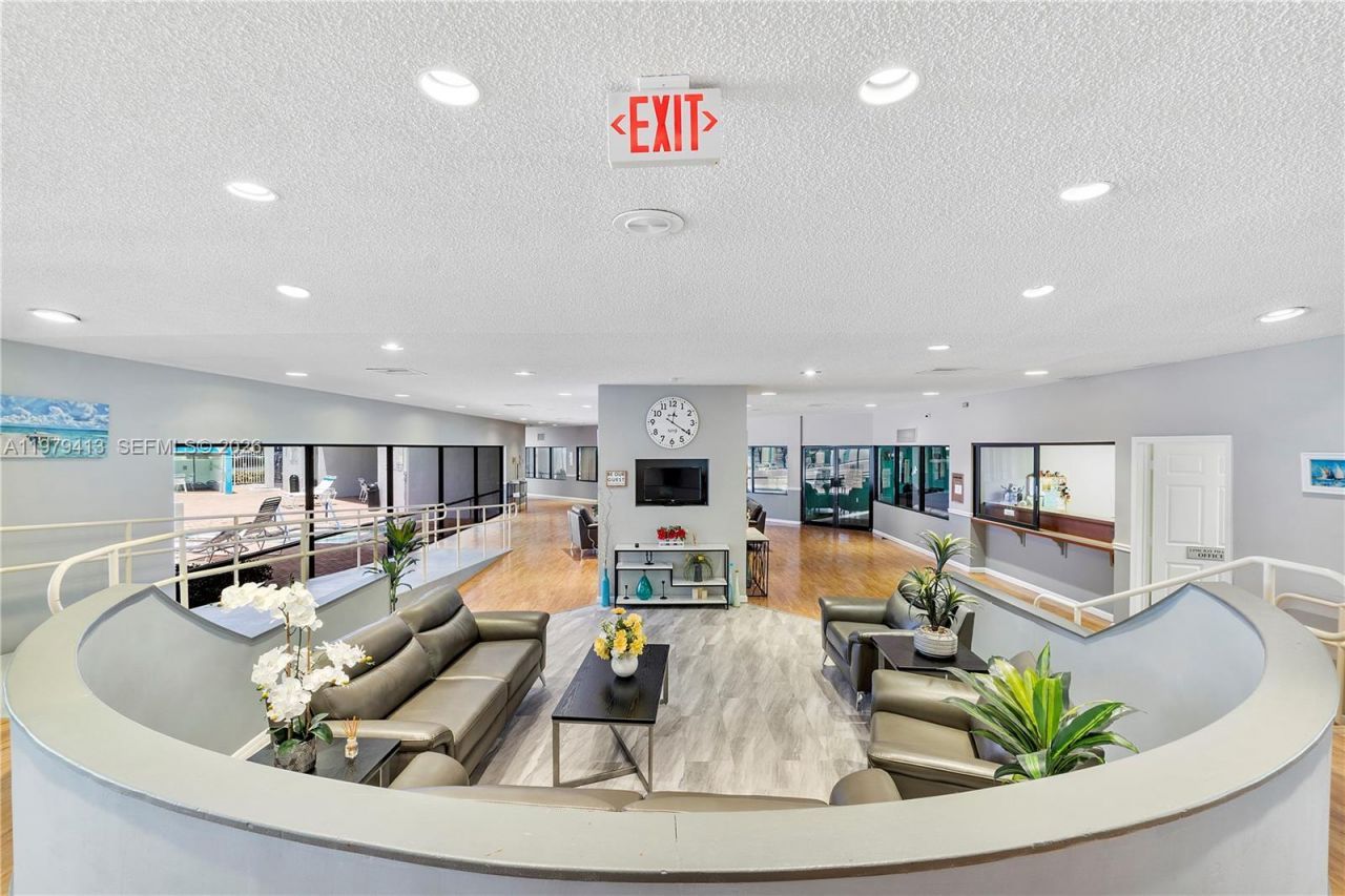 9091 Lime Bay Blvd , Unit 110, Tamarac, FL 33321 Photo