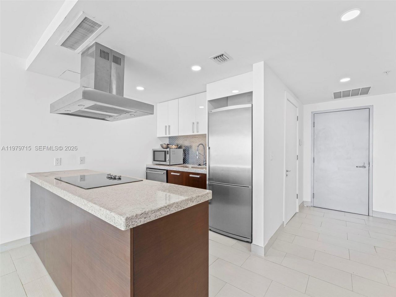 720 NE 62nd St, Unit 103, Miami, FL 33138 Photo