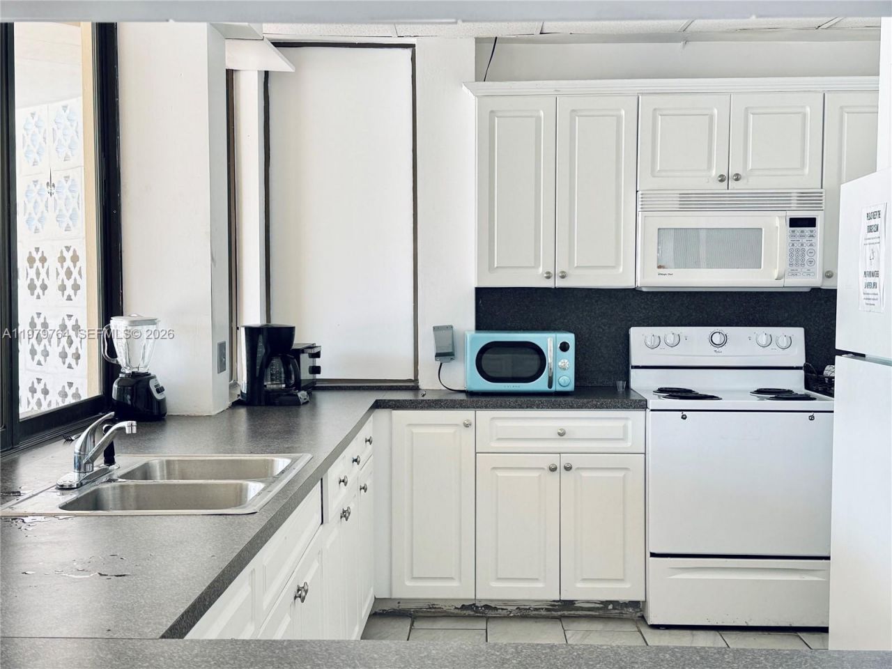 7891 N Sunrise Lakes Dr , Unit 310, Sunrise, FL 33322 Photo