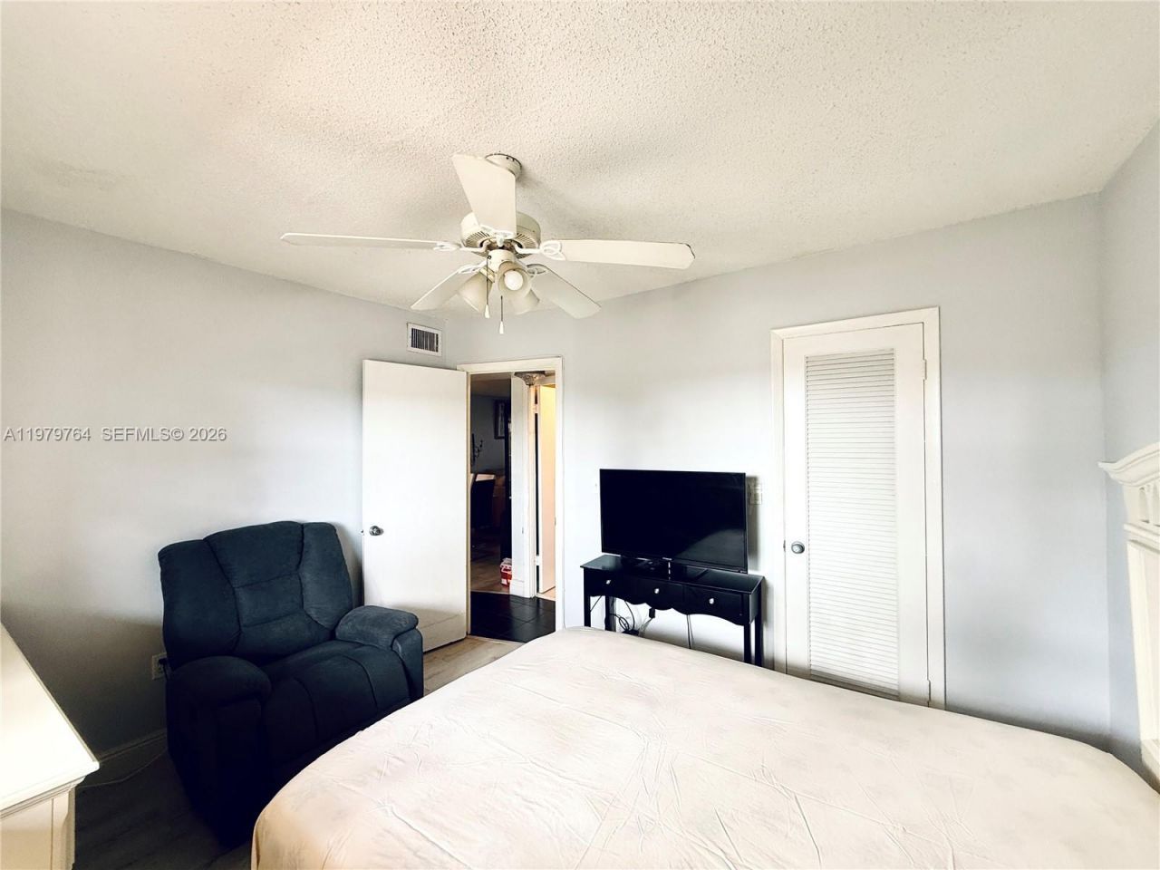 7891 N Sunrise Lakes Dr, Unit 310, Sunrise, FL 33322 Photo