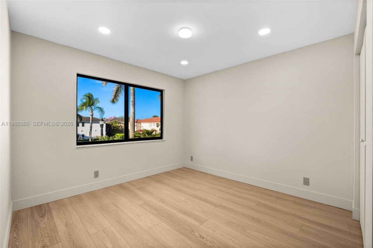 10790 Haydn Dr, Boca Raton, FL 33498 Photo