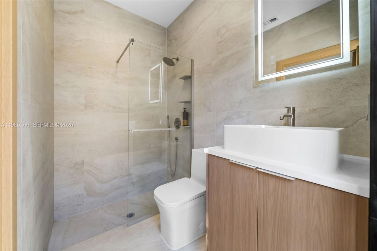 10790 Haydn Dr, Boca Raton, FL 33498 Photo