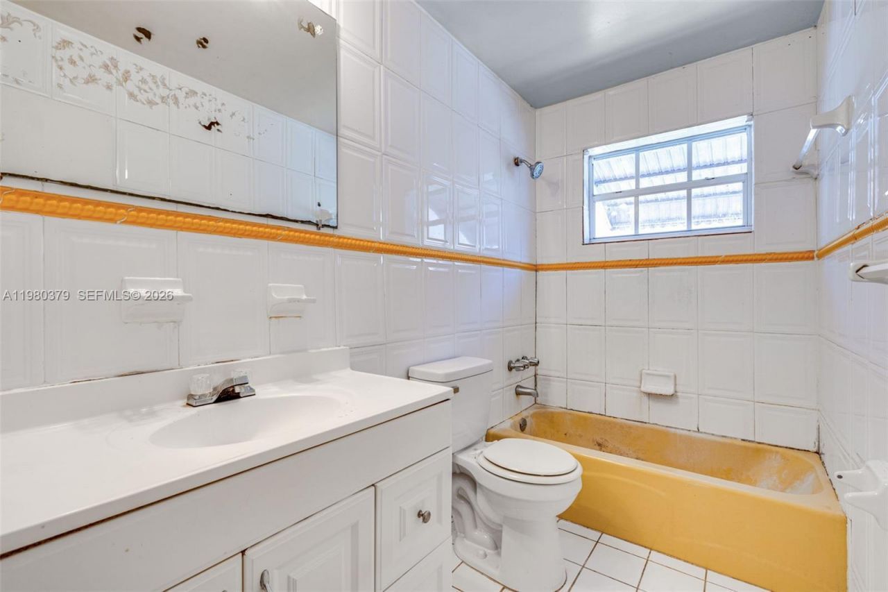 7749 Fairway Blvd , Miramar, FL 33023 Photo