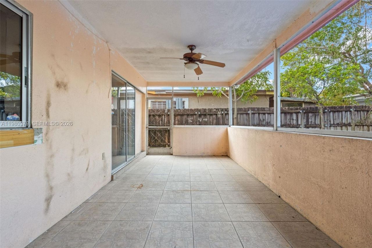 7749 Fairway Blvd , Miramar, FL 33023 Photo