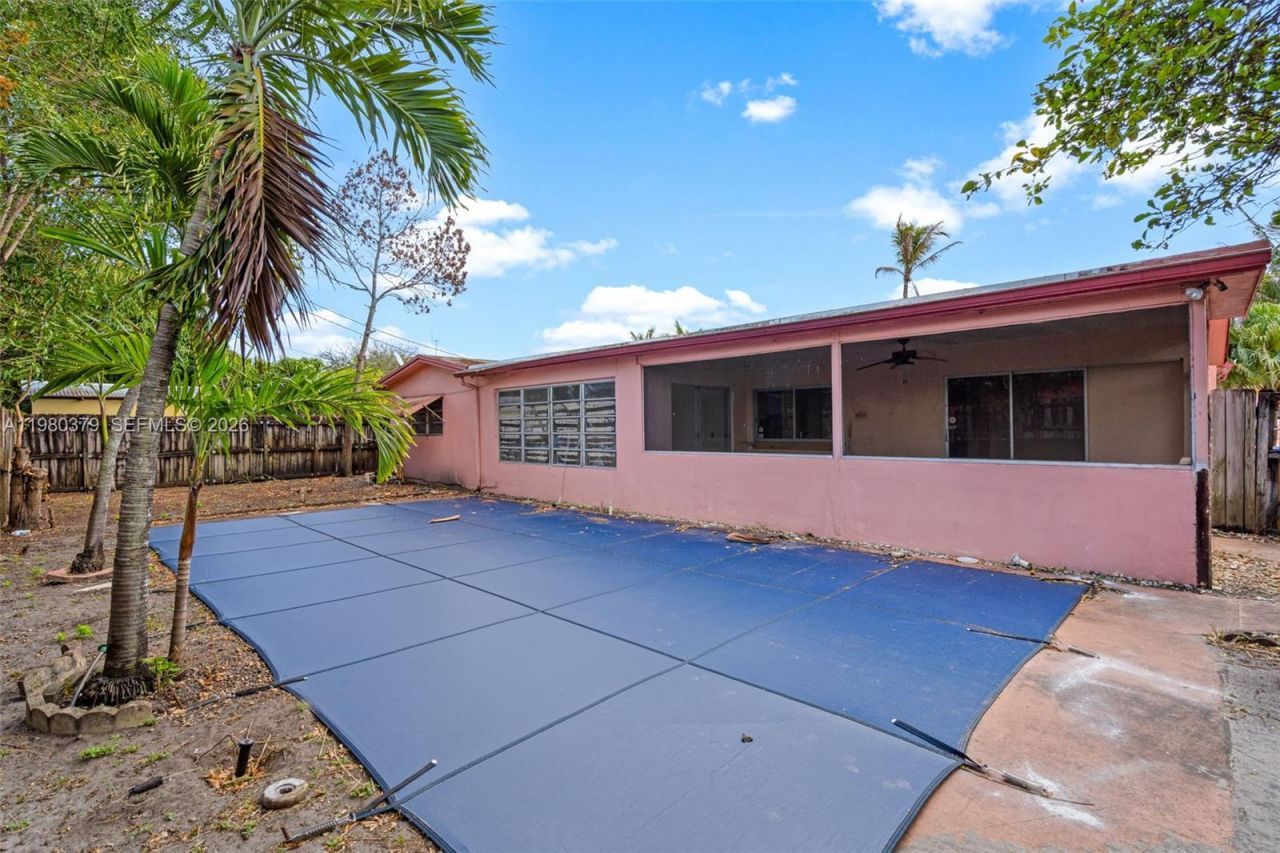 7749 Fairway Blvd , Miramar, FL 33023 Photo