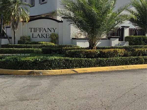 8745 SW 152nd Ave , Unit 215, Miami, FL 33193