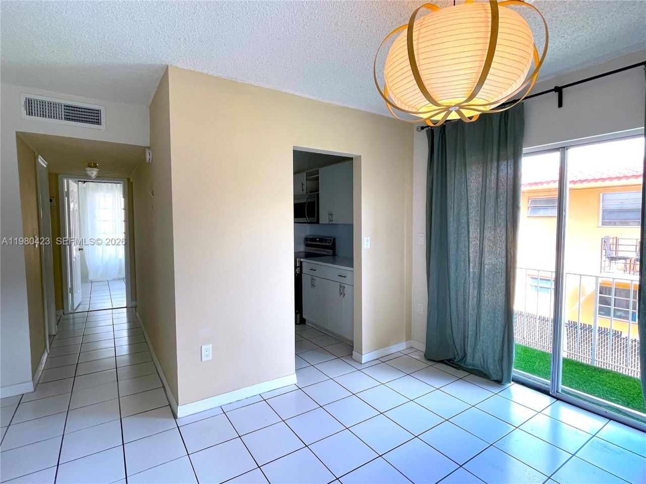 2138 SW 6th St, Unit 201, Miami, FL 33135 Photo