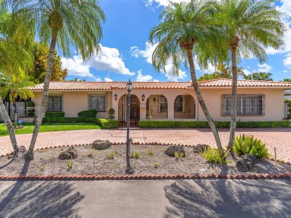 9310 SW 20th St , Miami, FL 33165