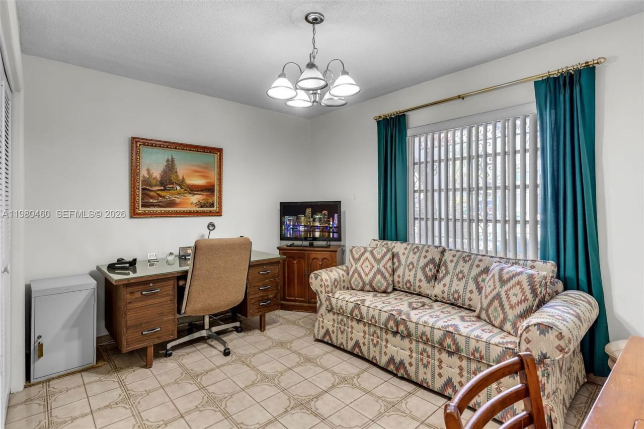 9310 SW 20th St , Miami, FL 33165 Photo