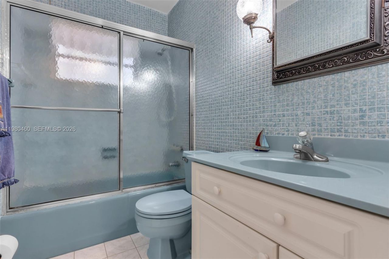 9310 SW 20th St , Miami, FL 33165 Photo