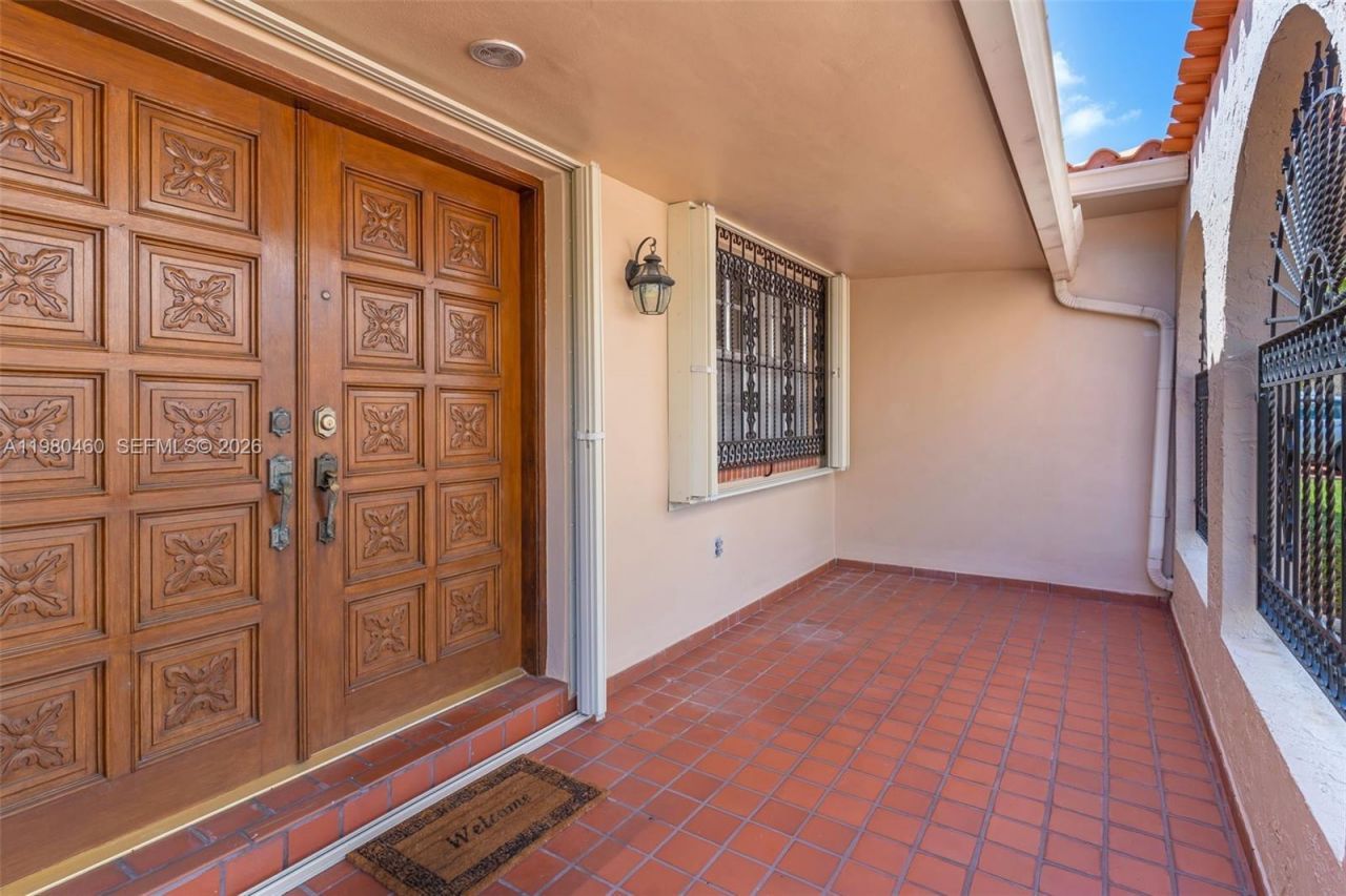 9310 SW 20th St , Miami, FL 33165 Photo