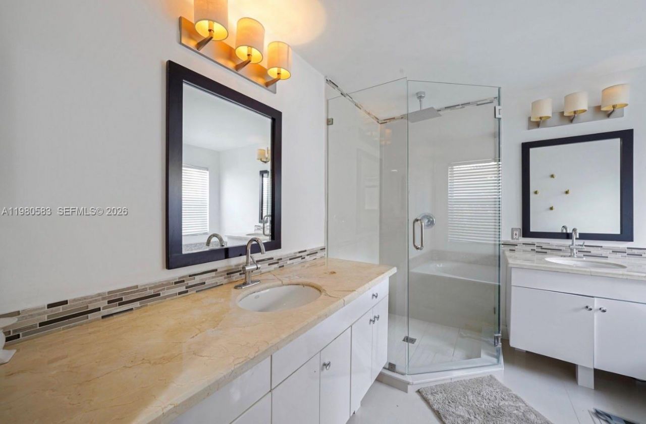 1400 Meadows Blvd , Weston, FL 33327 Photo