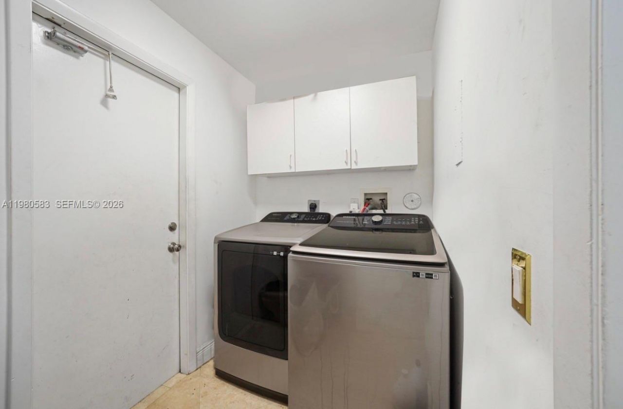 1400 Meadows Blvd , Weston, FL 33327 Photo