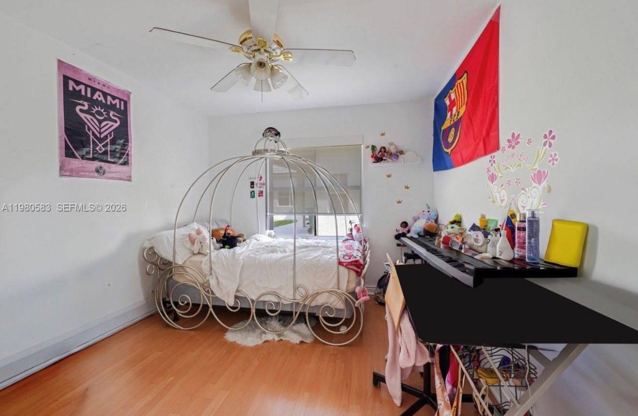 1400 Meadows Blvd , Weston, FL 33327 Photo