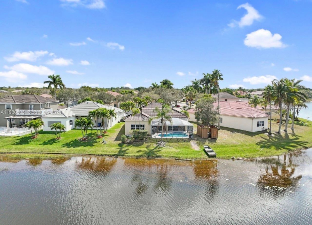 1400 Meadows Blvd , Weston, FL 33327 Photo