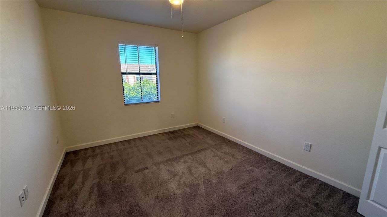 10348 W 33rd Ln , Unit 10348, Hialeah, FL 33018 Photo