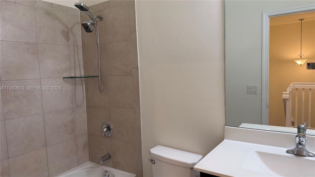 10348 W 33rd Ln , Unit 10348, Hialeah, FL 33018 Photo