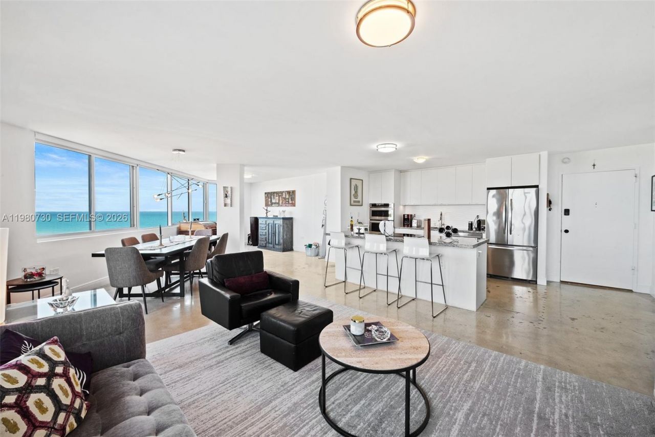 7135 Collins Ave, Unit 605, Miami Beach, FL 33141 Photo