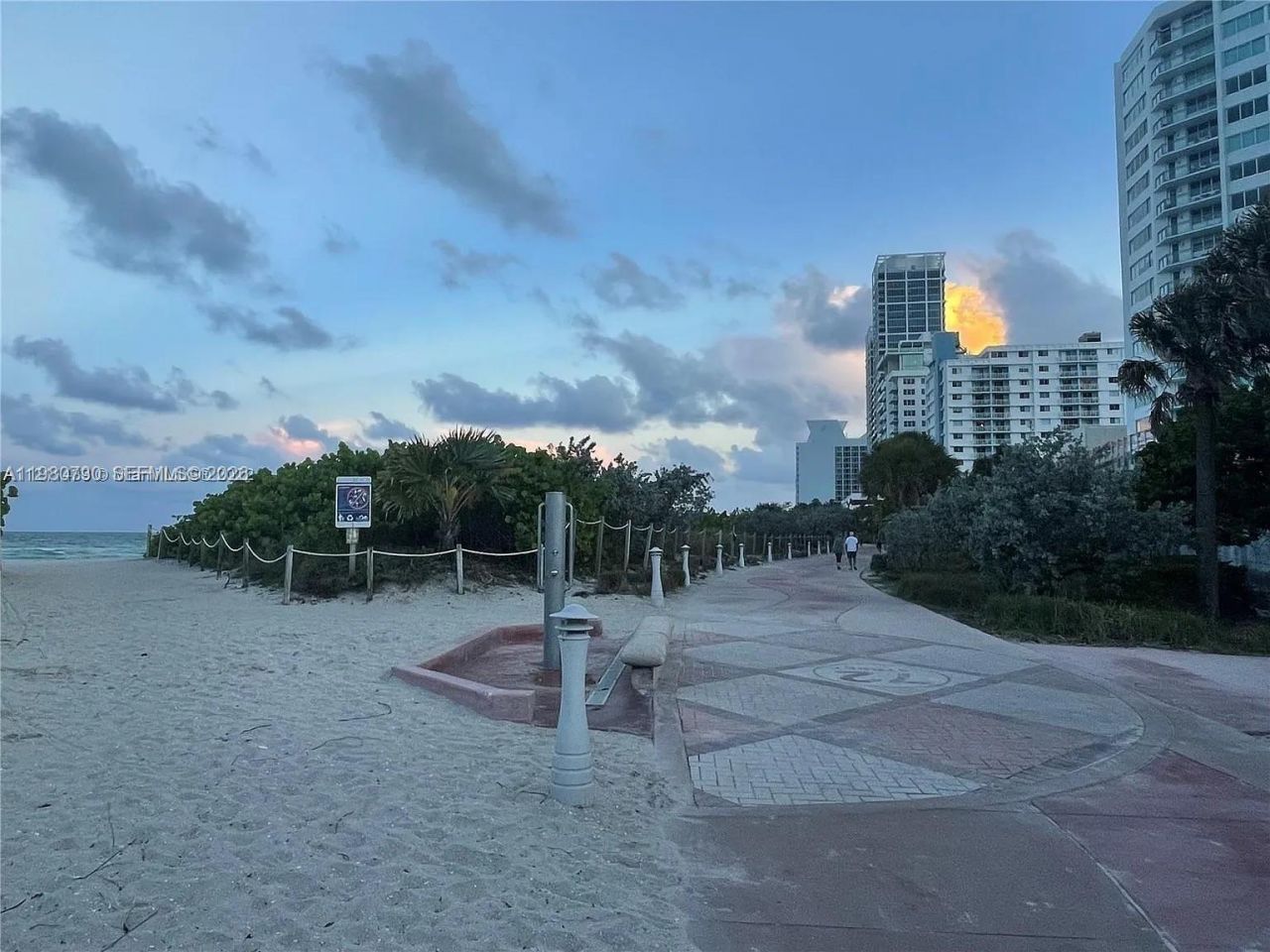 7135 Collins Ave, Unit 605, Miami Beach, FL 33141 Photo