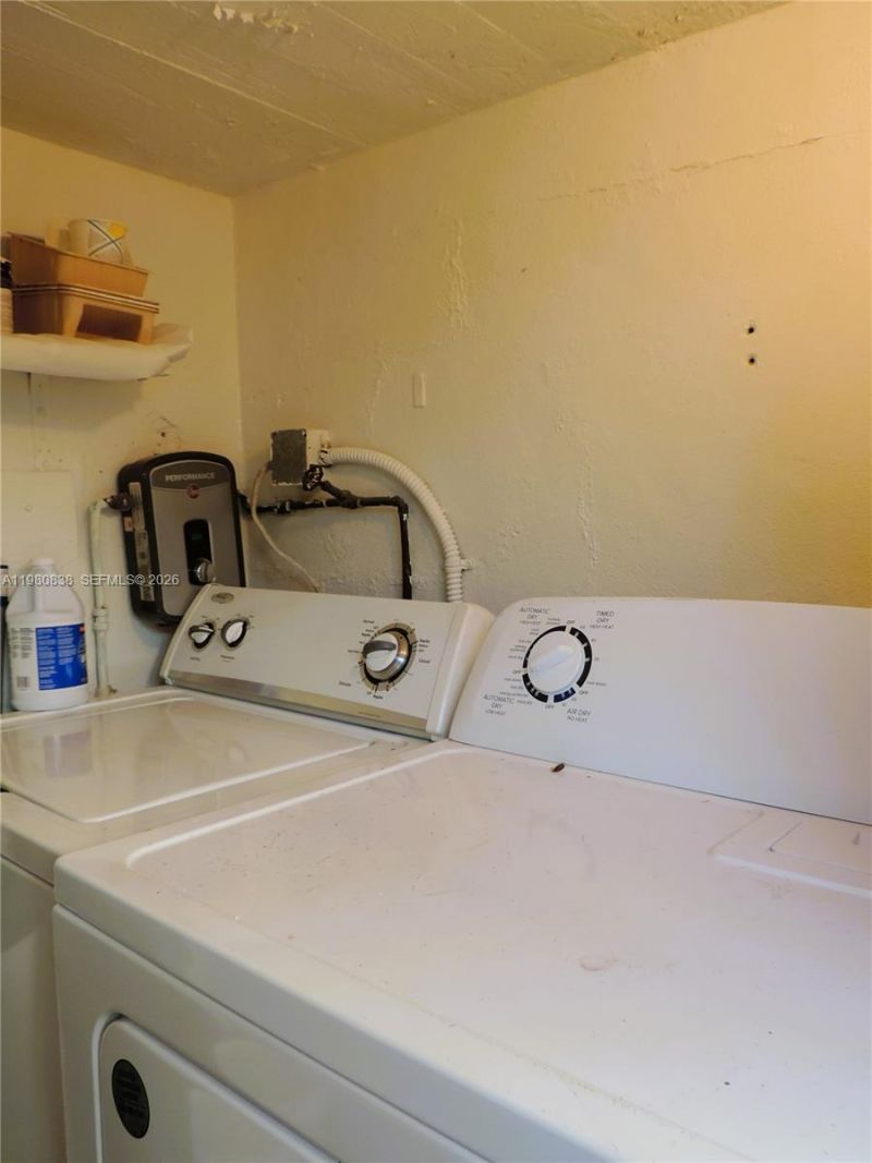 3134 SW 25th Ter, Unit front, Miami, FL 33133 Photo