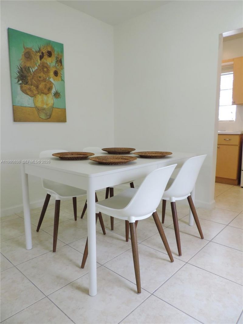 3134 SW 25th Ter, Unit front, Miami, FL 33133 Photo