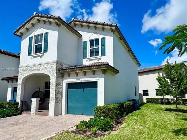 2355 NW 125th St , Miami, FL 33167