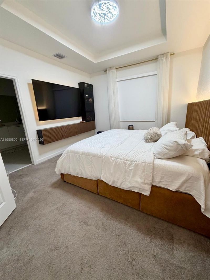 2355 NW 125th St , Miami, FL 33167 Photo