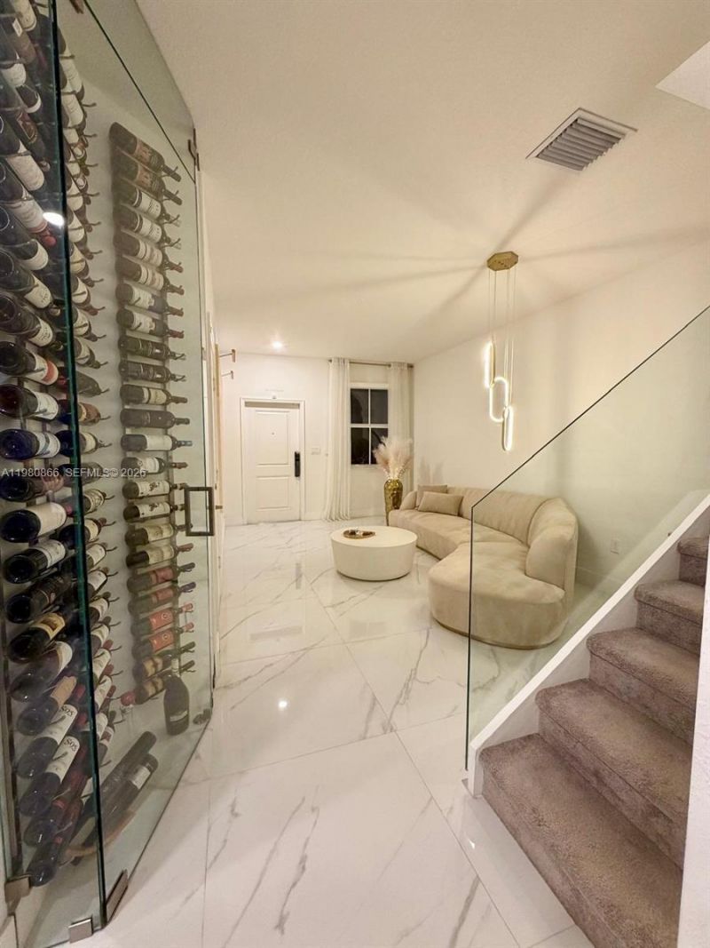 2355 NW 125th St , Miami, FL 33167 Photo