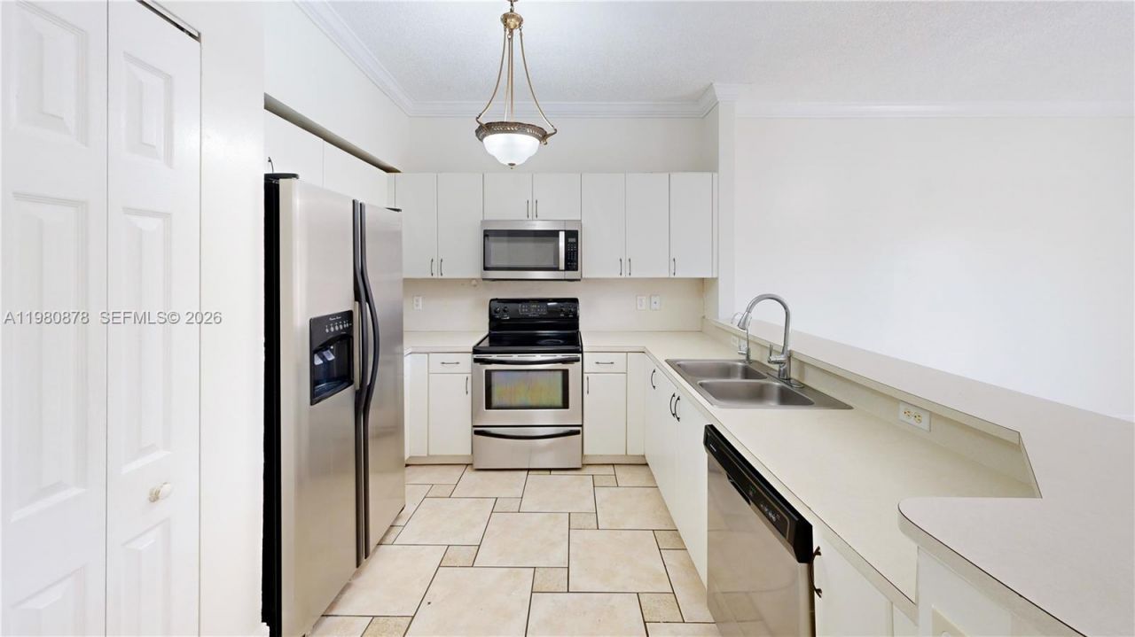 2221 SE 26th Ln , Unit 2221, Homestead, FL 33035 Photo