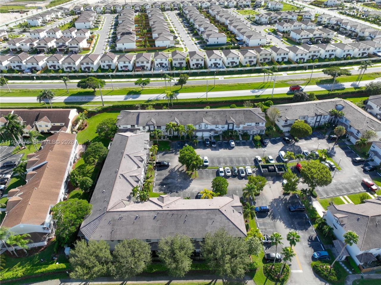 2221 SE 26th Ln , Unit 2221, Homestead, FL 33035 Photo