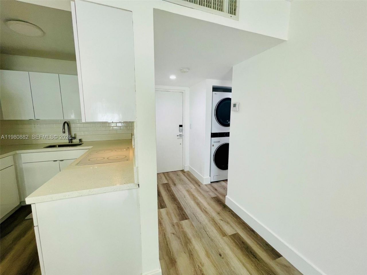 9520 SW 8th St, Unit 123, Miami, FL 33174 Photo