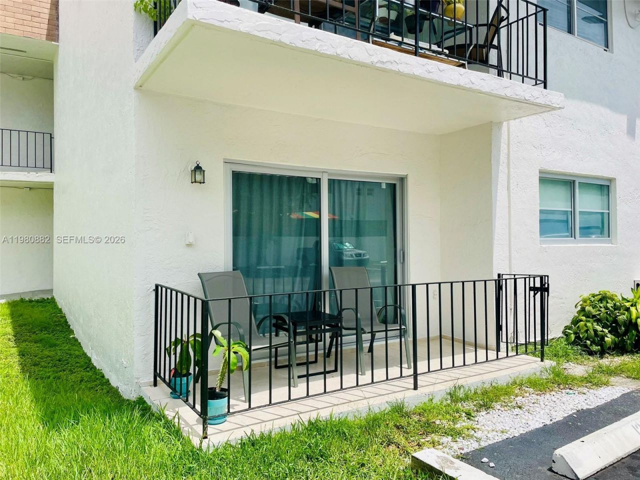 9520 SW 8th St, Unit 123, Miami, FL 33174 Photo