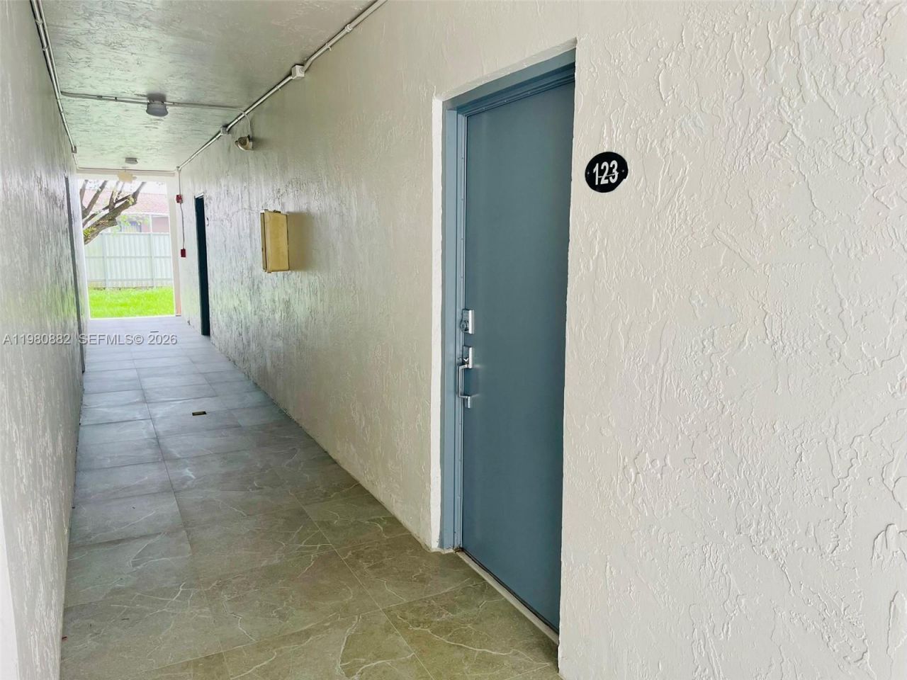 9520 SW 8th St, Unit 123, Miami, FL 33174 Photo