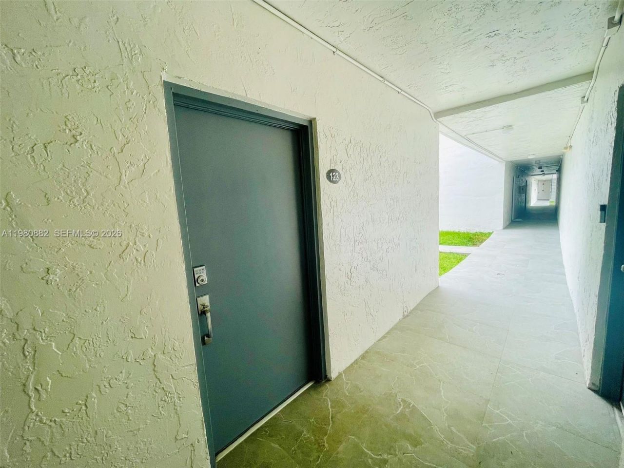 9520 SW 8th St, Unit 123, Miami, FL 33174 Photo