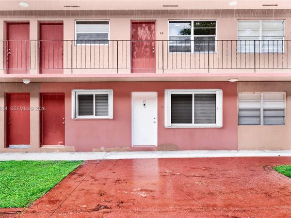1281 W 29th St , Unit 6, Hialeah, FL 33012