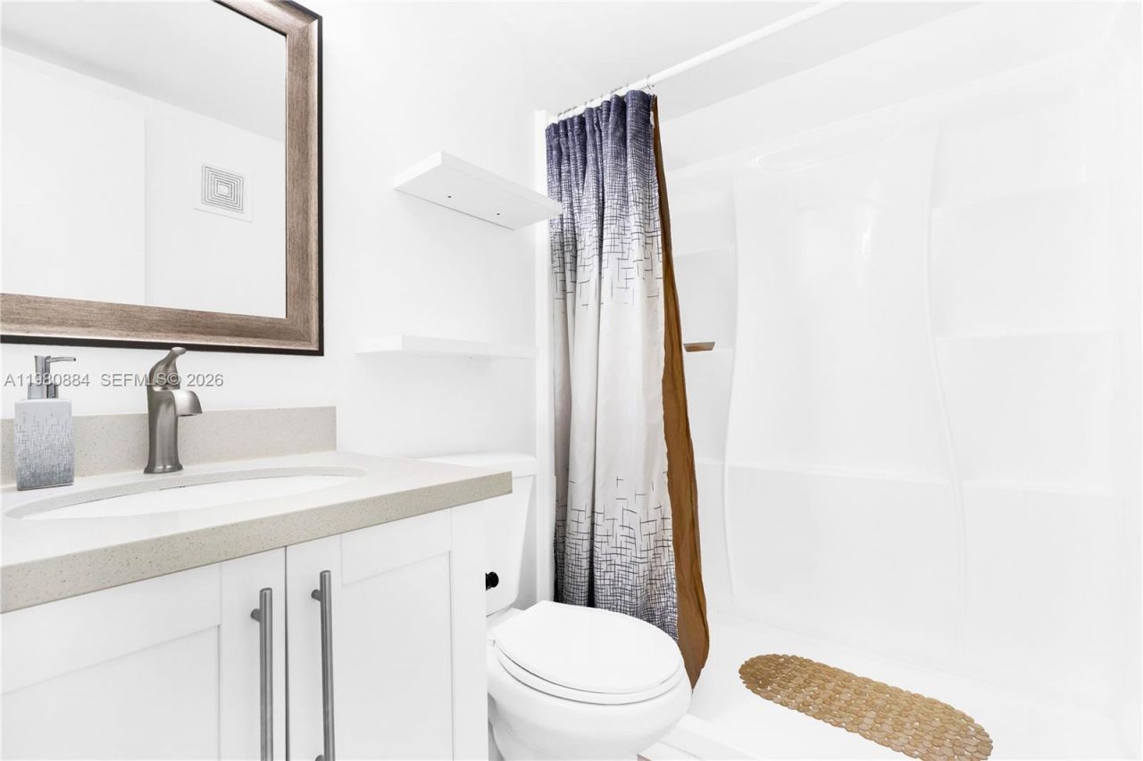 1281 W 29th St , Unit 6, Hialeah, FL 33012 Photo