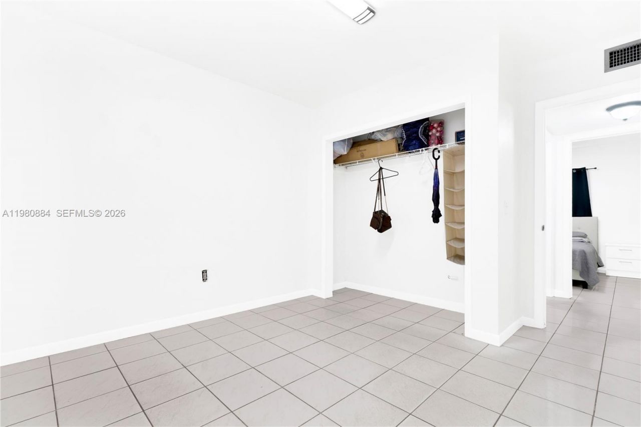 1281 W 29th St , Unit 6, Hialeah, FL 33012 Photo