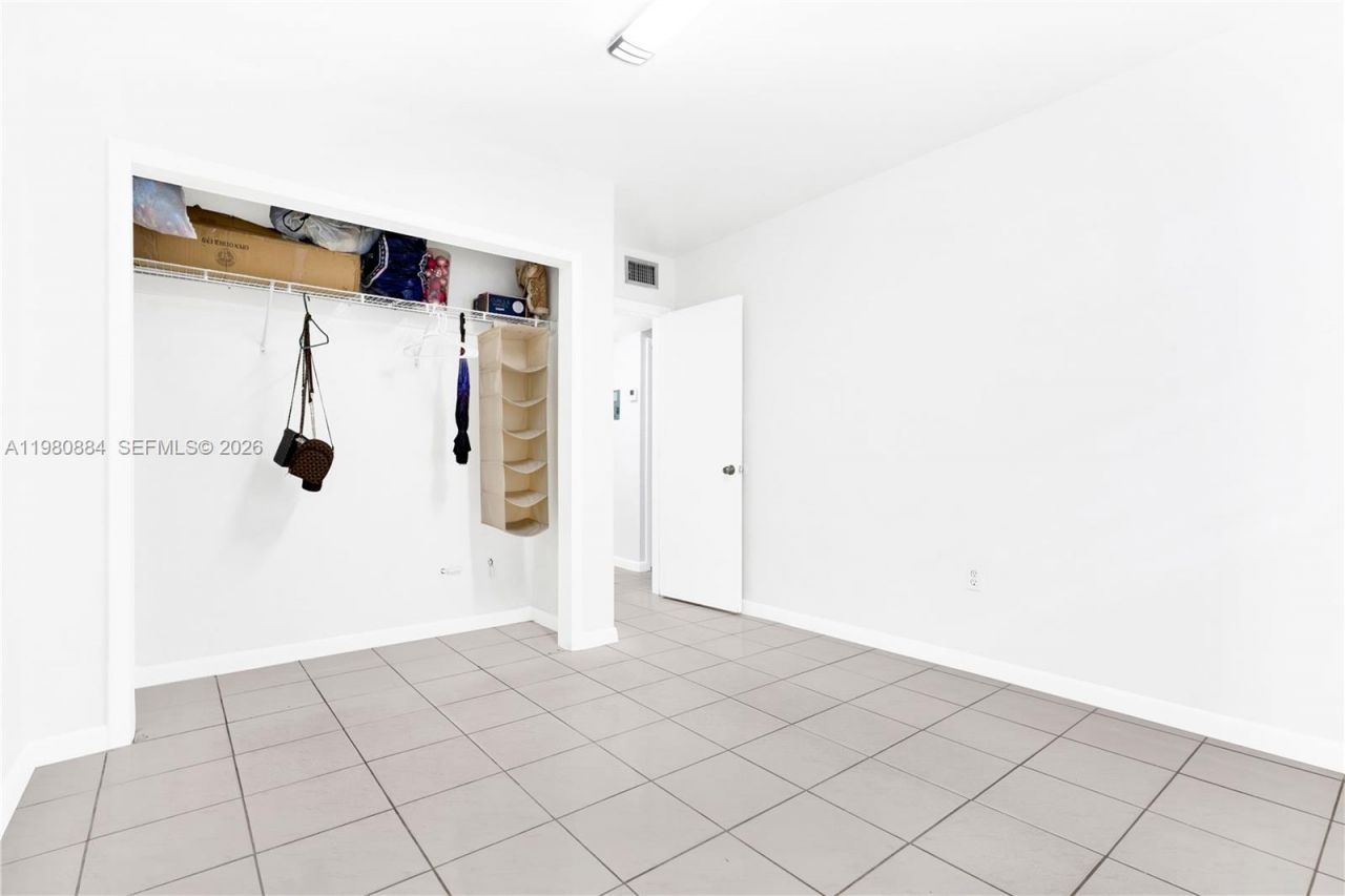 1281 W 29th St , Unit 6, Hialeah, FL 33012 Photo