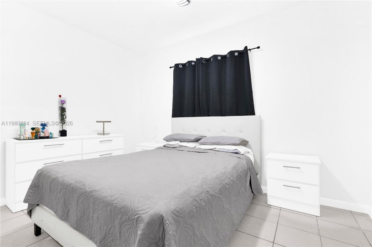 1281 W 29th St , Unit 6, Hialeah, FL 33012 Photo