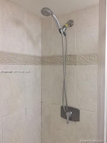 17890 W Dixie Hwy , Unit 106, North Miami Beach, FL 33160 Photo