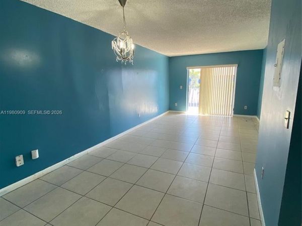 6820 W Flagler St , Unit 202, Miami, FL 33144