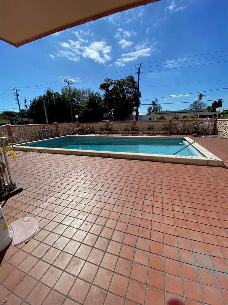 6820 W Flagler St , Unit 202, Miami, FL 33144 Photo