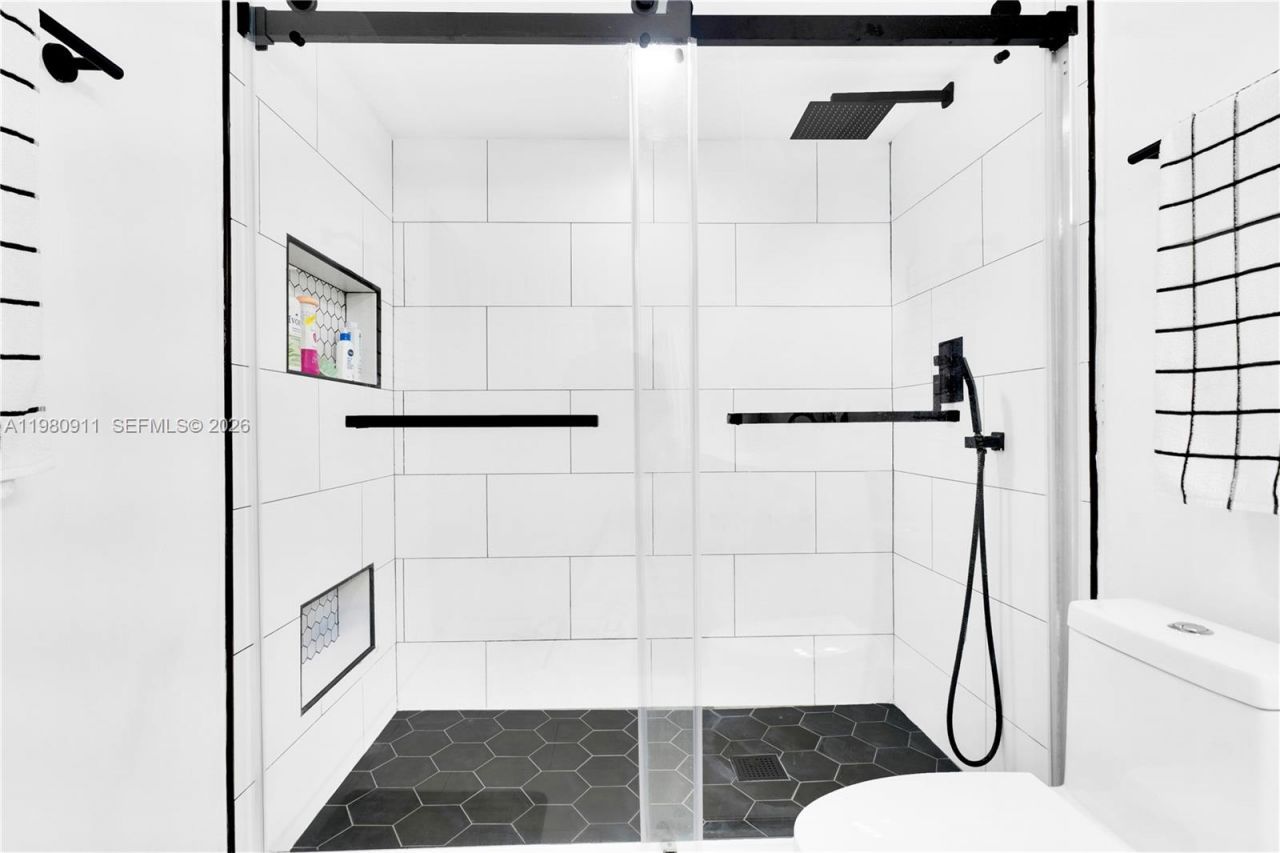 9770 SW 216th Ter , Cutler Bay, FL 33190 Photo