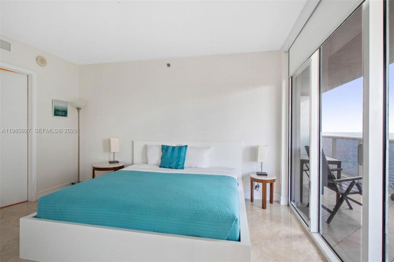 1830 S Ocean Dr, Unit 1406, Hallandale Beach, FL 33009 Photo