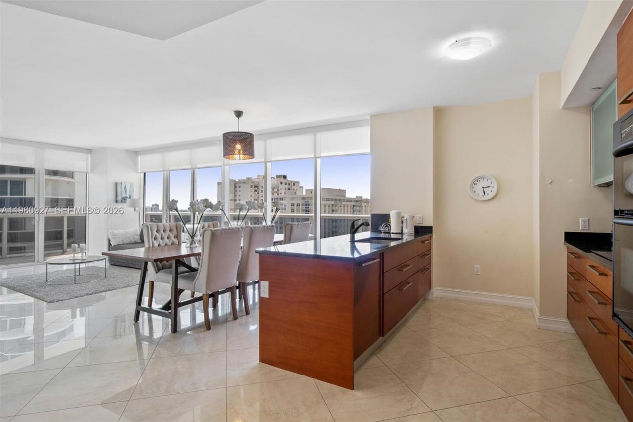 1830 S Ocean Dr, Unit 1406, Hallandale Beach, FL 33009 Photo