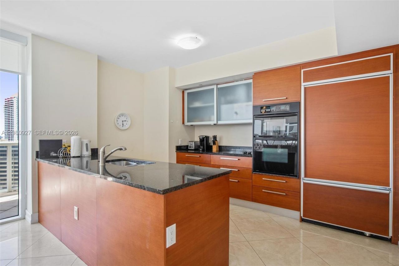 1830 S Ocean Dr, Unit 1406, Hallandale Beach, FL 33009 Photo