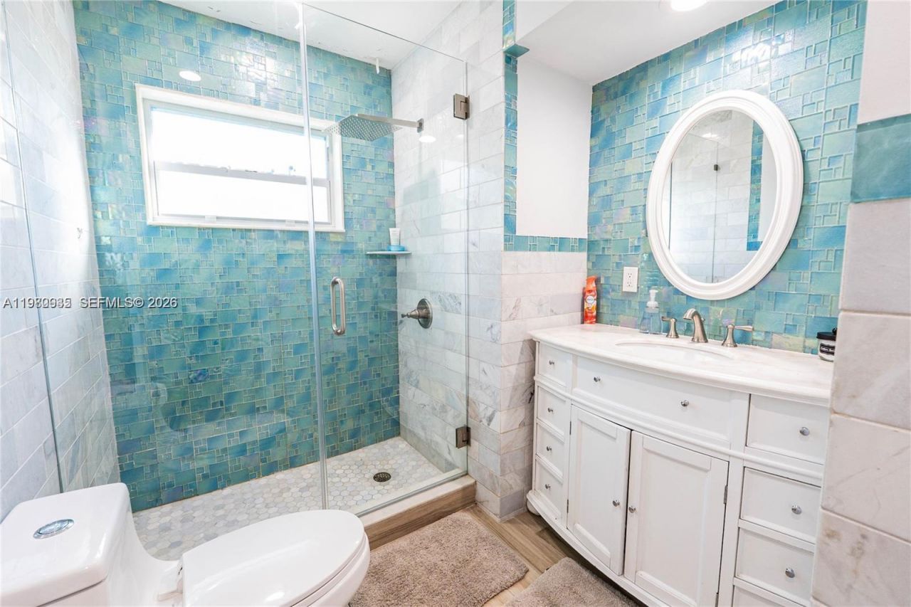 1304 N 40th Ave , Hollywood, FL 33021 Photo