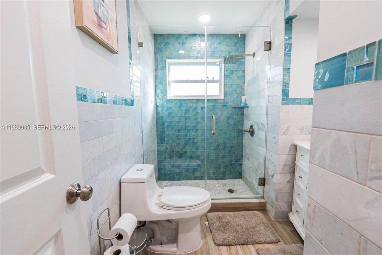 1304 N 40th Ave , Hollywood, FL 33021 Photo