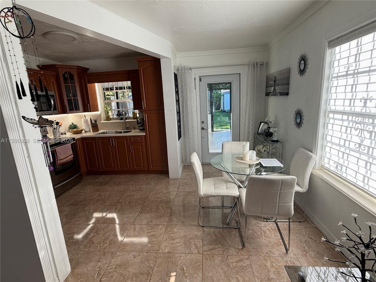 840 NW 130th St , North Miami, FL 33168 Photo